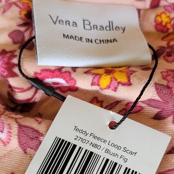COPY - NWT VERA BRADLEY Teddy Fleece Neck Warmer Loop Scarf in Blush Fig - Picture 5 of 5